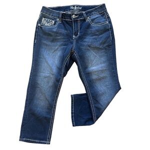 🔥 LOVE INDIGO💎 Premium Mid-Rise Embellished Capri Jeans | Size 6 🌸☀️